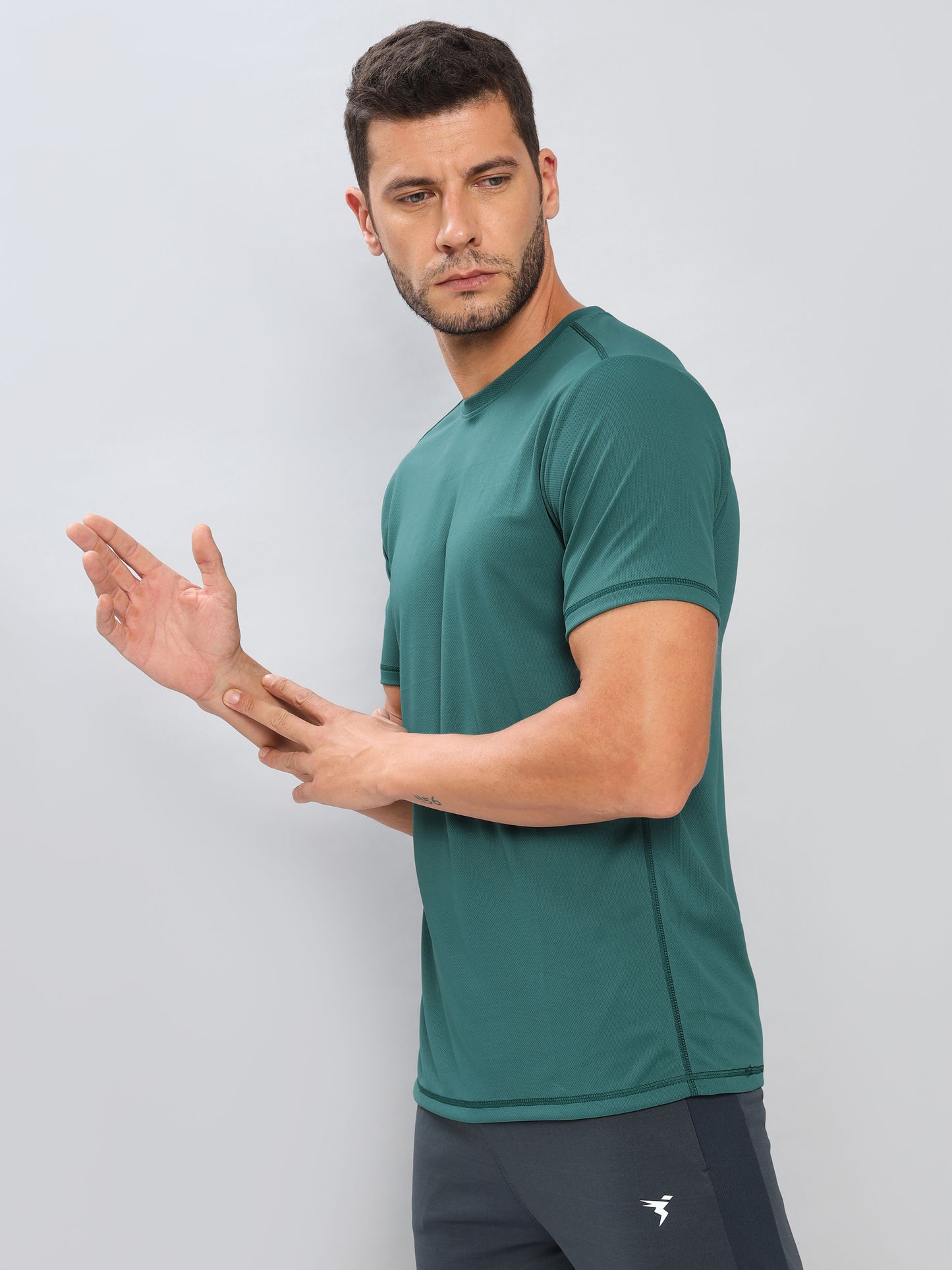 Customised Outdoor T-Shirt | Green